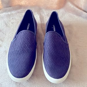 Under Armour 7.5 purple slip on sneakers
